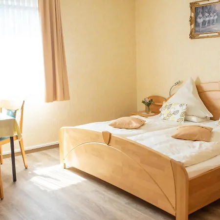 Perle Am Rhein Vendégház 3*